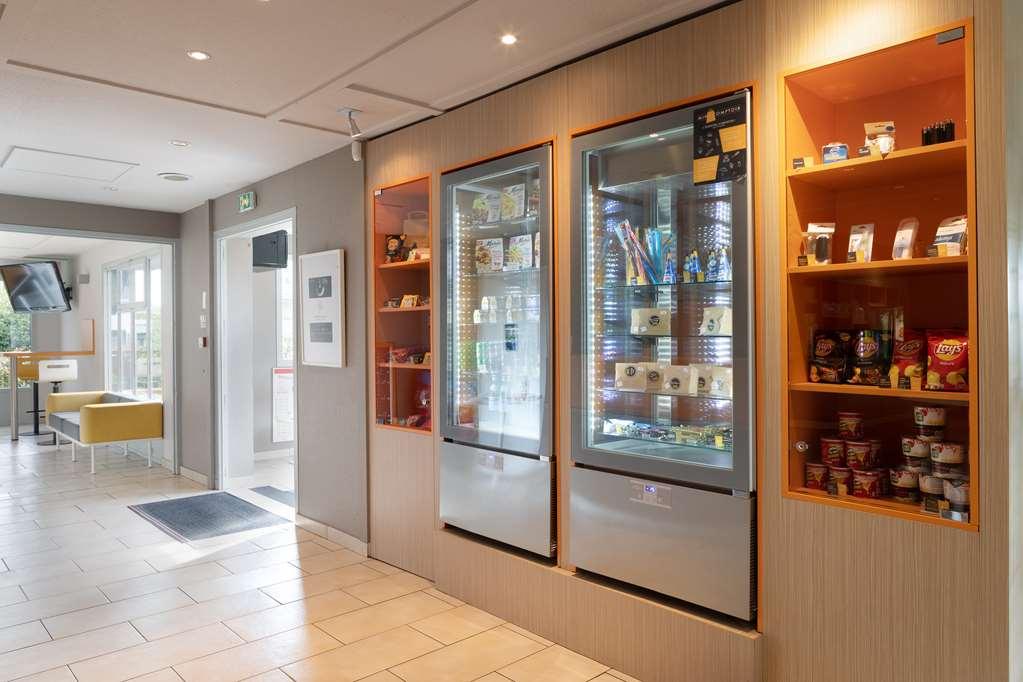 沙斯讷伊未来世界普瑞米尔经典酒店 沙斯讷伊迪普瓦图 餐厅 照片